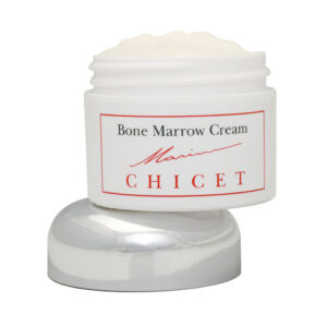 Read more about the article Perrey Reeves Uses Chicet Bone Marrow Cream